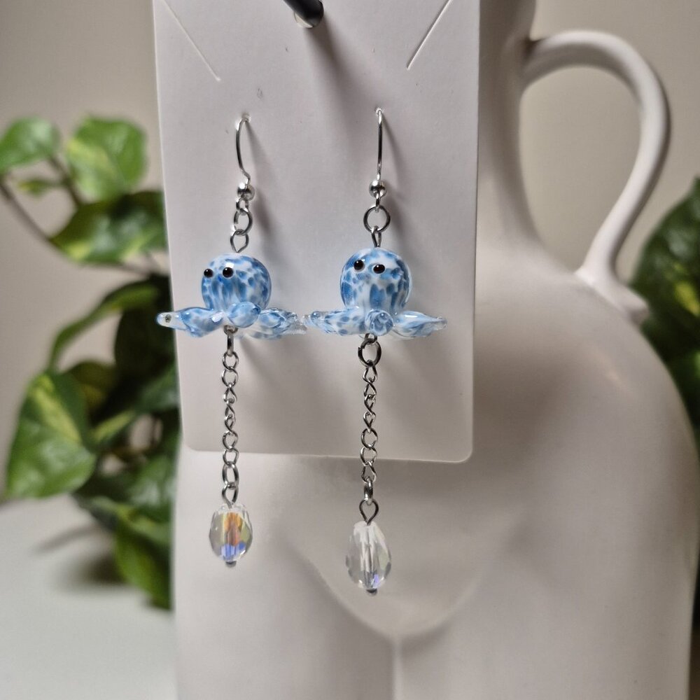 Adorable Glass Octopus Earrings | Handmade - Picture 4 of 6